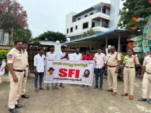 SFI demands release of pending fee reimbursements and scholarships in Telangana state