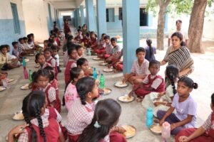 Collector cancels Vatthu Gundla school's cooking agency contract.